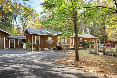 65 Cobble Creek Road Saugerties NY 12477