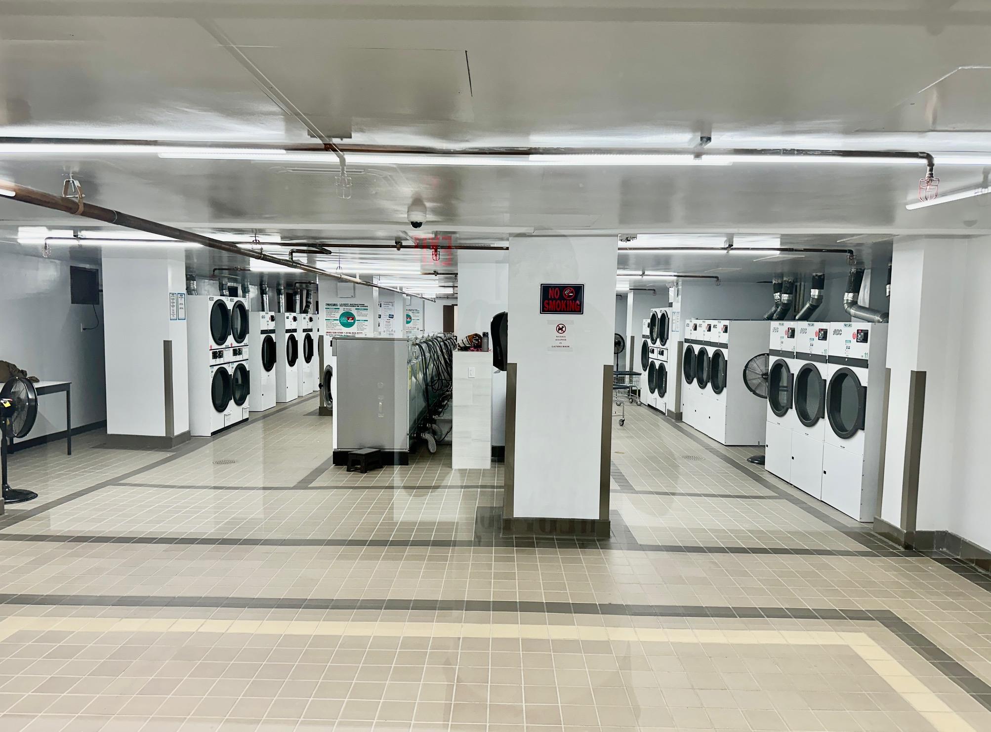 61-20 Grand Central Parkway C102