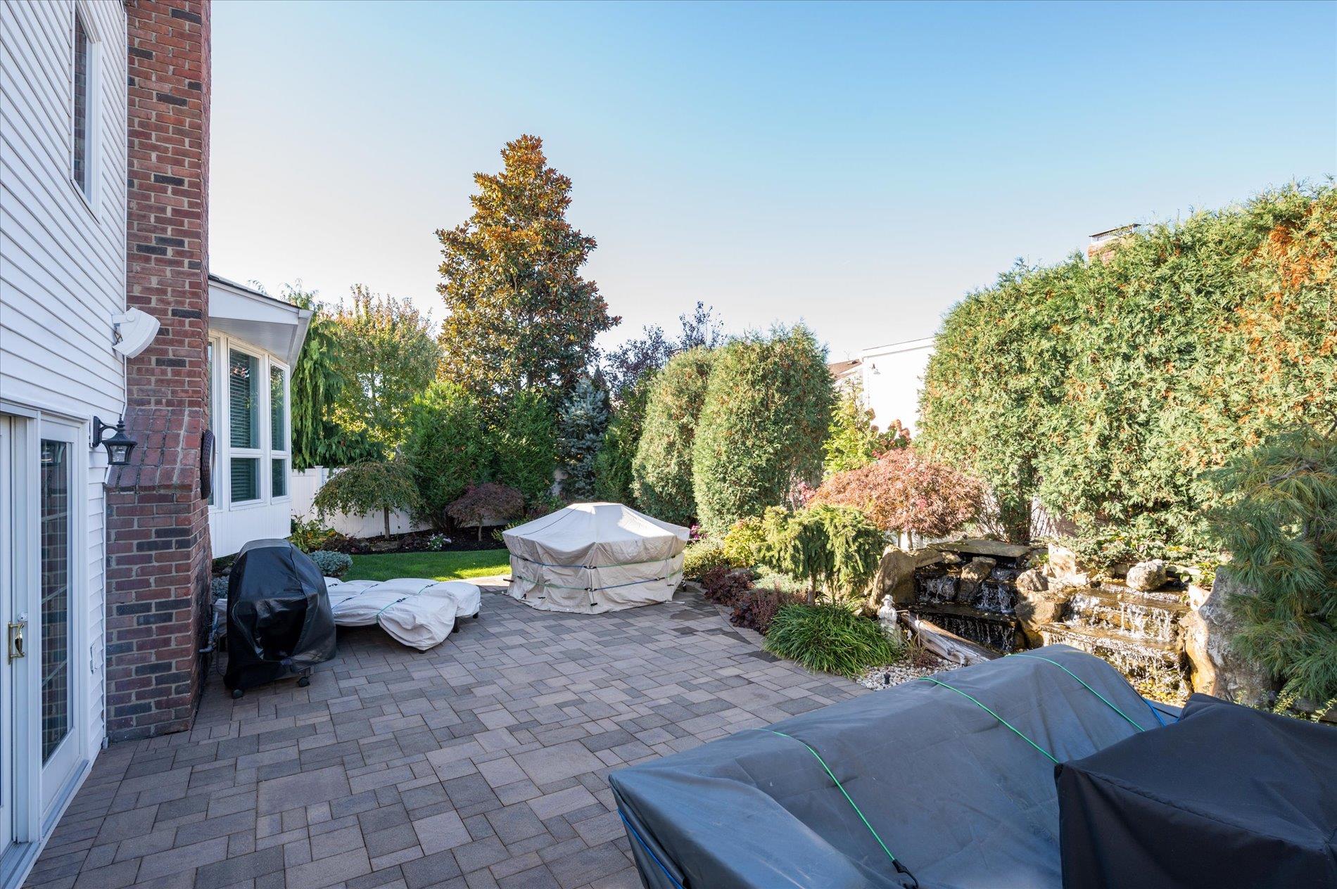 3354 Seawane Drive, Merrick, New York image 25