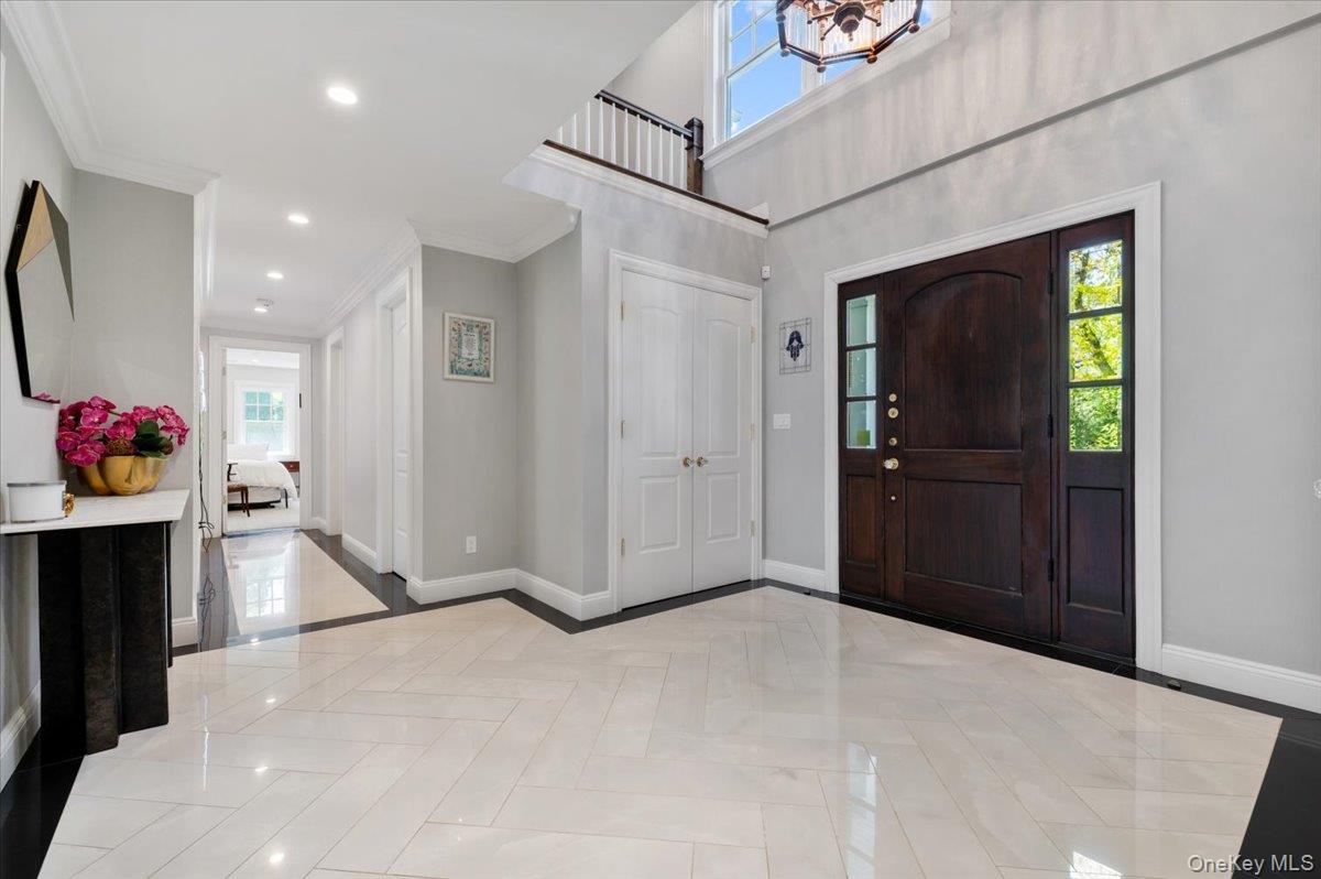 205 Hewlett Neck Road