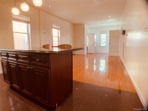 Apartment For Rent - 23-28 28TH STREET 28 Street<br/> Queens County, Astoria, NY 11105