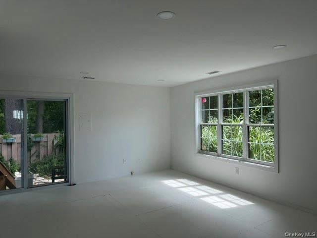 76 Sunny Brook Circle