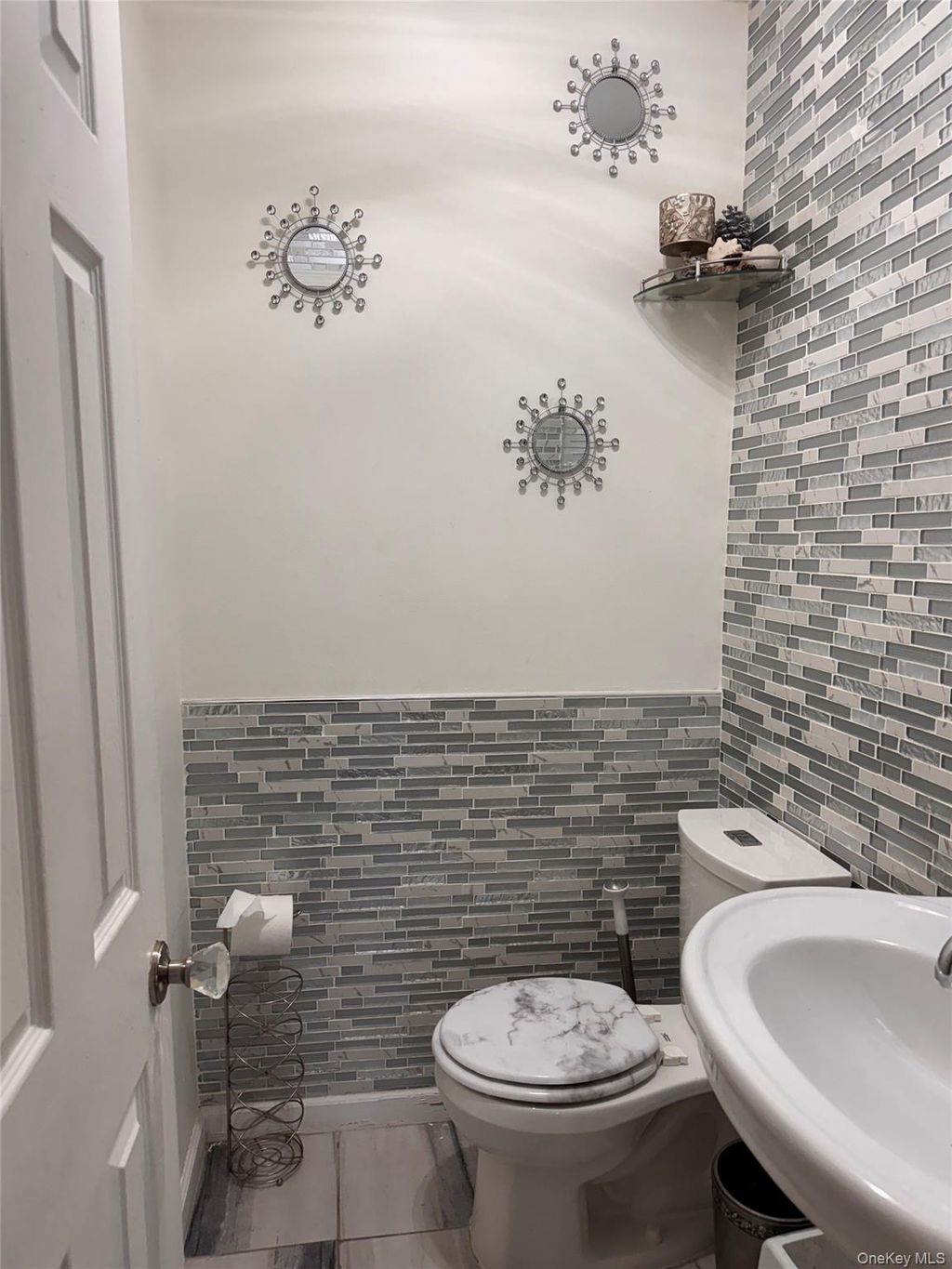 Photo of 21924 Alecia Avenue, Laurelton, NY 11413 (MLS # 977304)