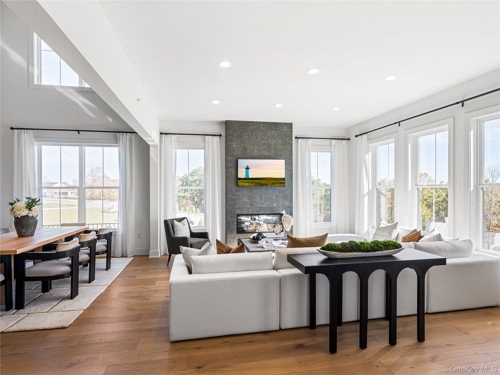 Photo of 50 Captain Esposito Lane, Pearl River, NY 10965 (MLS # 950334)