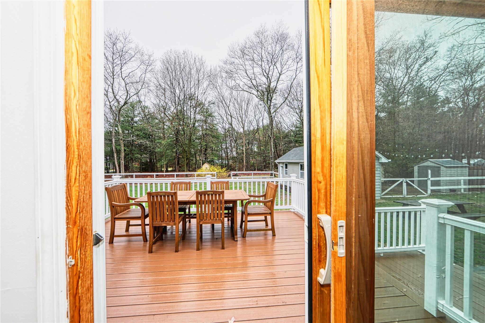 80 Ohio Avenue, Medford, New York image 9