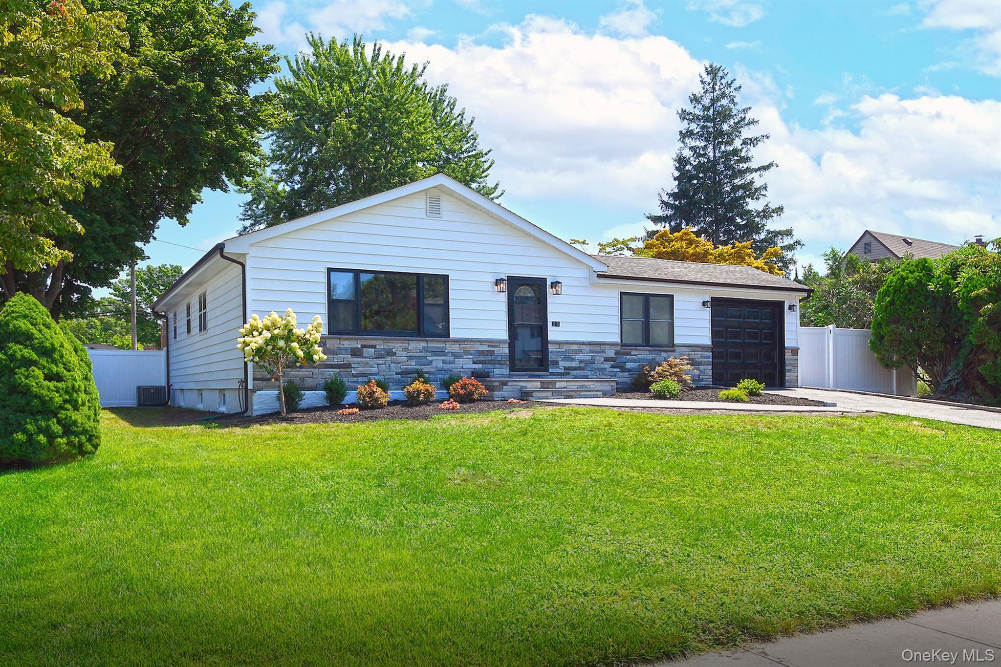 15 Parkview Drive