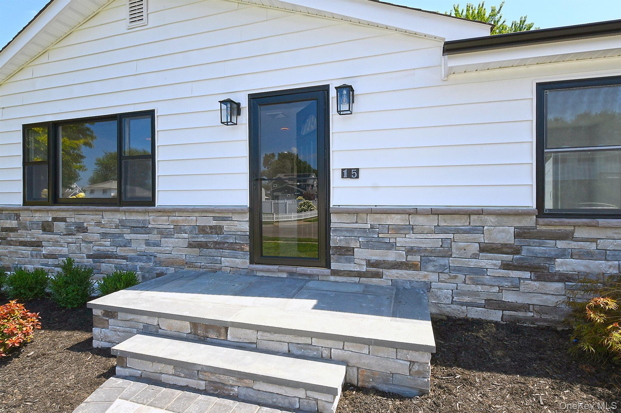 15 Parkview Drive
