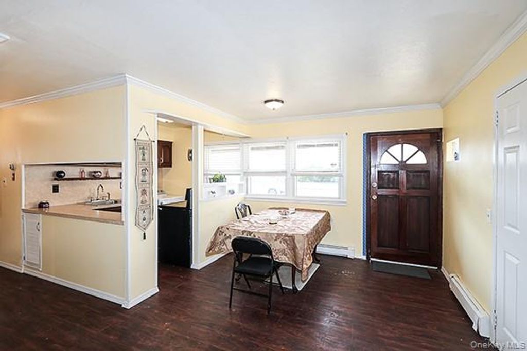 Photo of 12 E Millpage Drive, Bethpage, NY 11714 (MLS # 943803)