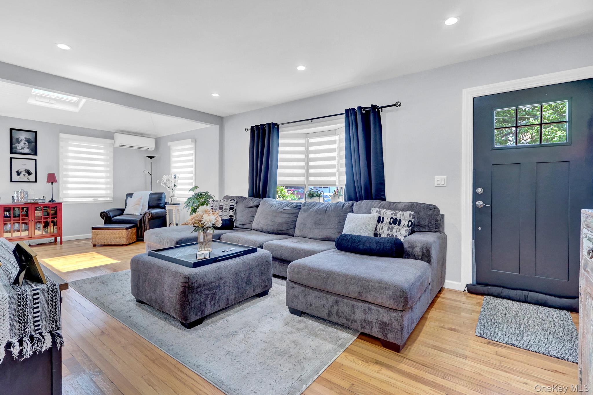31 Locust Avenue E