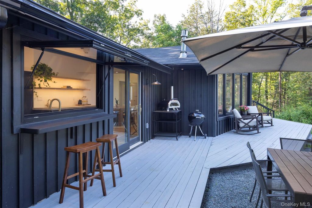 Photo of 83 Sages Loop, Kerhonkson, NY 12446 (MLS # 850207)