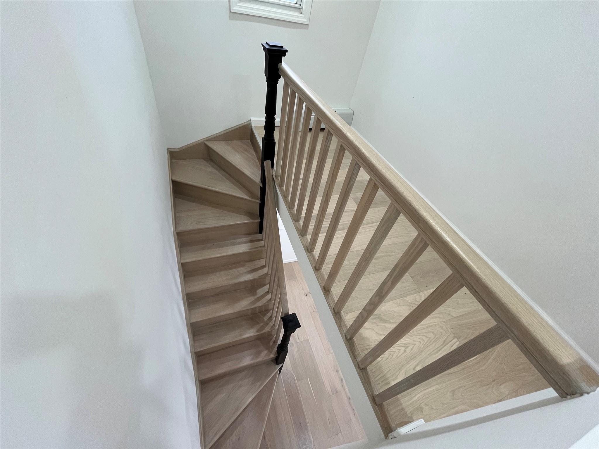 82-09 255 Street, Glen Oaks, New York image 7