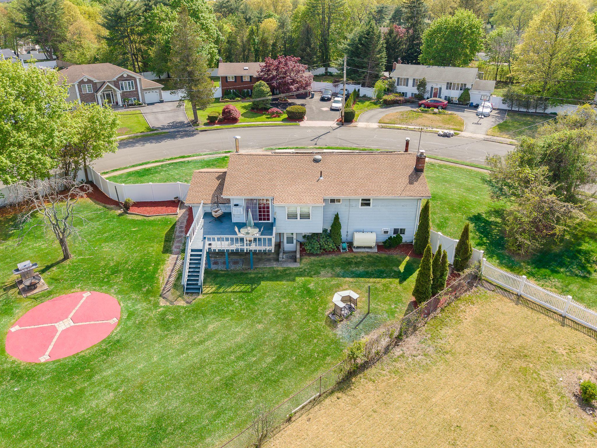 47 Briarwood Road, Wheatley Heights, New York image 27