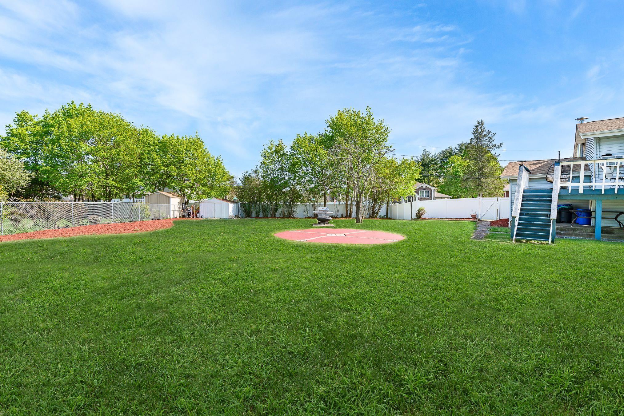 47 Briarwood Road, Wheatley Heights, New York image 24