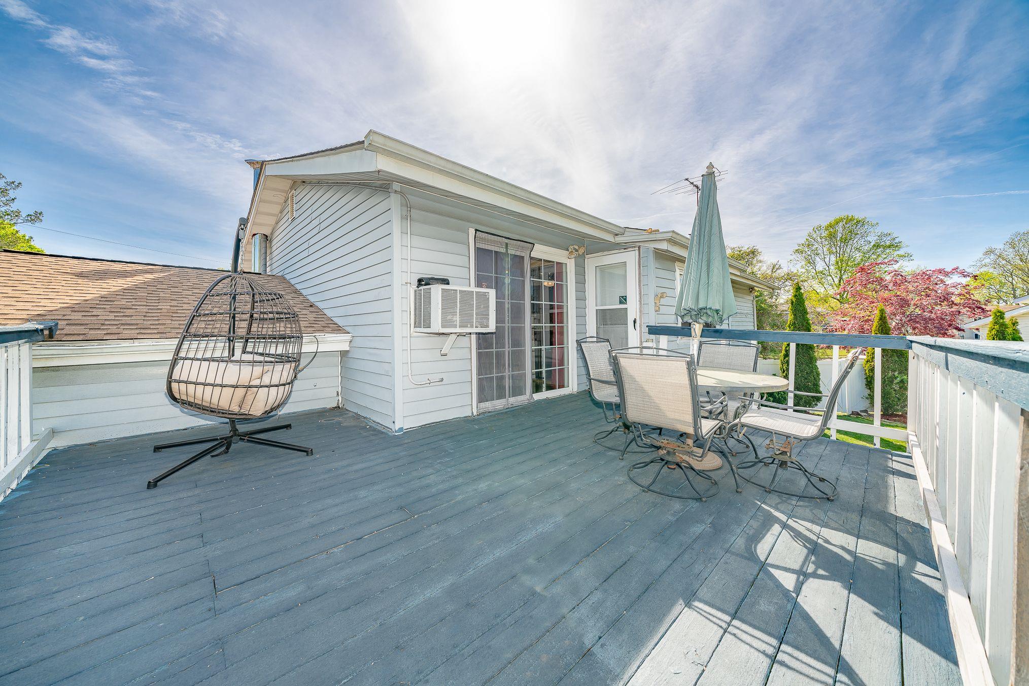 47 Briarwood Road, Wheatley Heights, New York image 23
