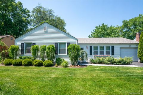 Homes For Sale - 36 Beverly Road<br/> New Rochelle, NY 10804