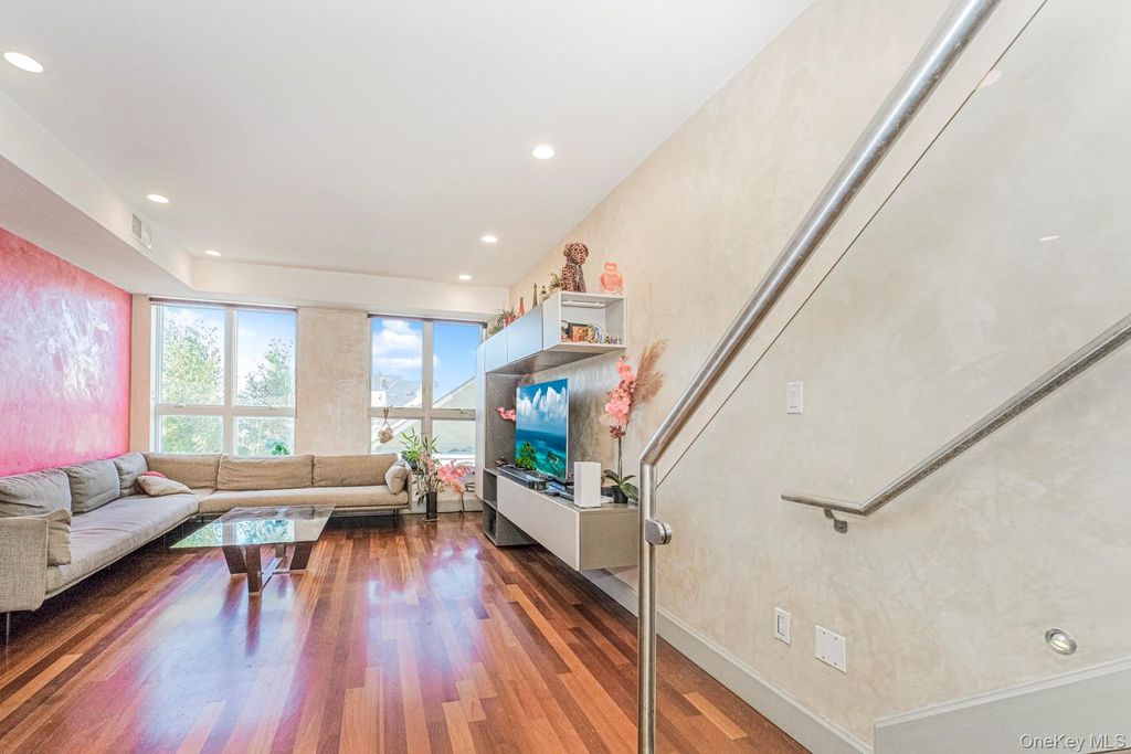 Photo of 3116 Emmons Avenue #4, Brooklyn, NY 11235 (MLS # 939134)