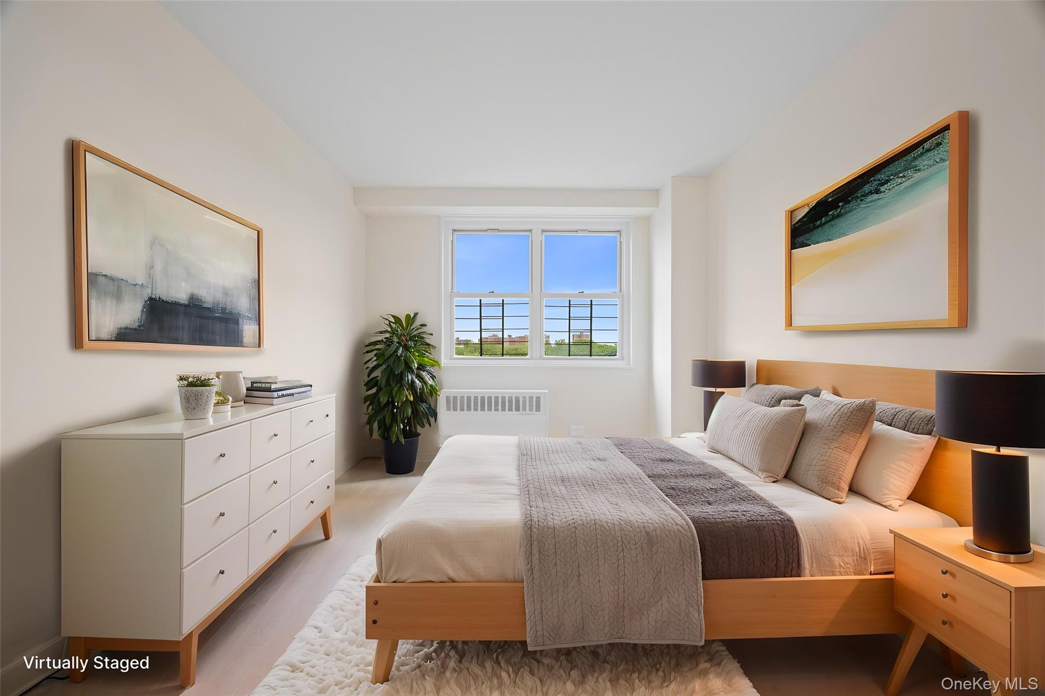 880 Boynton Avenue 8B