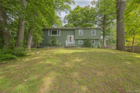 Homes For Sale - 11 Guterl Terrace<br/> Rockland County, Pearl River, NY 10965
