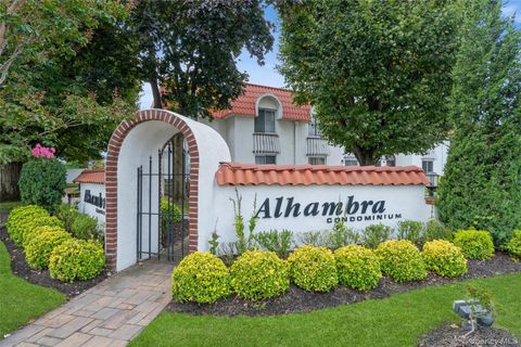 Photo of 69 Alhambra Drive, Oceanside, NY 11572 (MLS # 911485)
