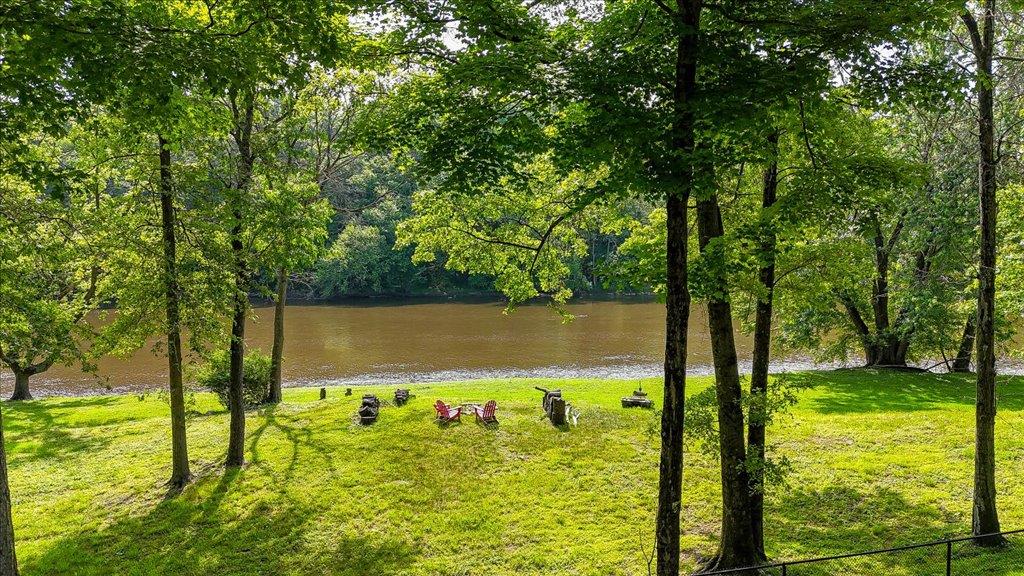 Montgomery, New York 12549, United States, 3 Bedrooms Bedrooms, ,3 BathroomsBathrooms,Residential,Active,115078