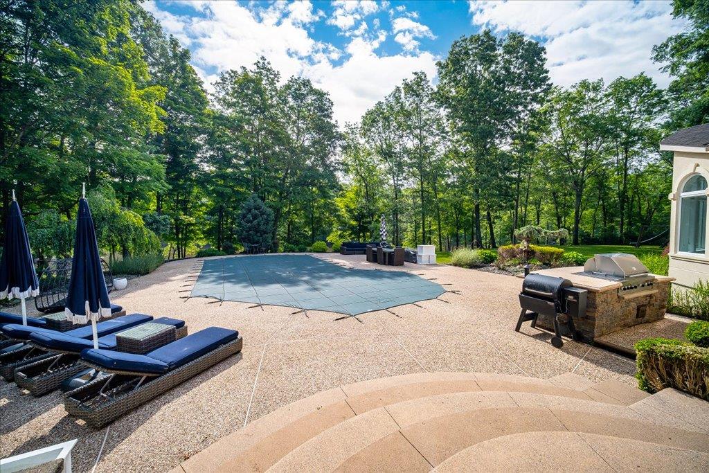 Montgomery, New York 12549, United States, 3 Bedrooms Bedrooms, ,3 BathroomsBathrooms,Residential,Active,115078