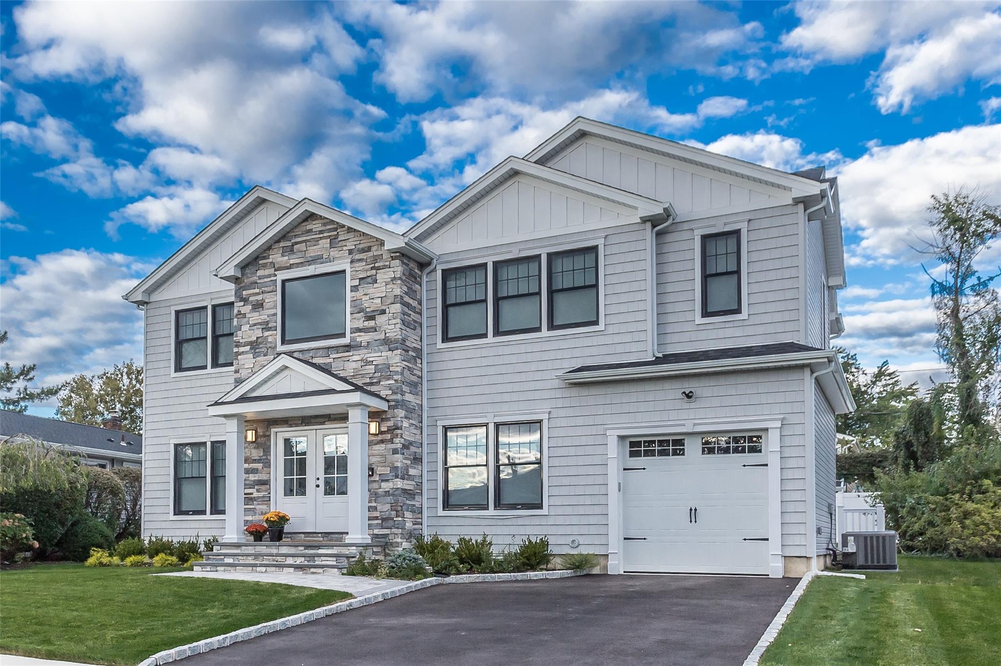 23 Belmont Circle