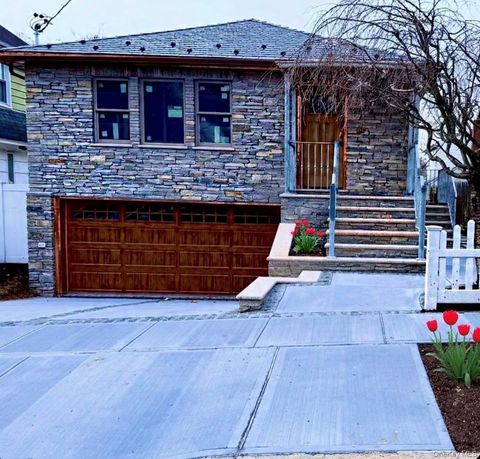 86-16 262nd Street, Floral Park, NY 11001 - MLS#: 936593