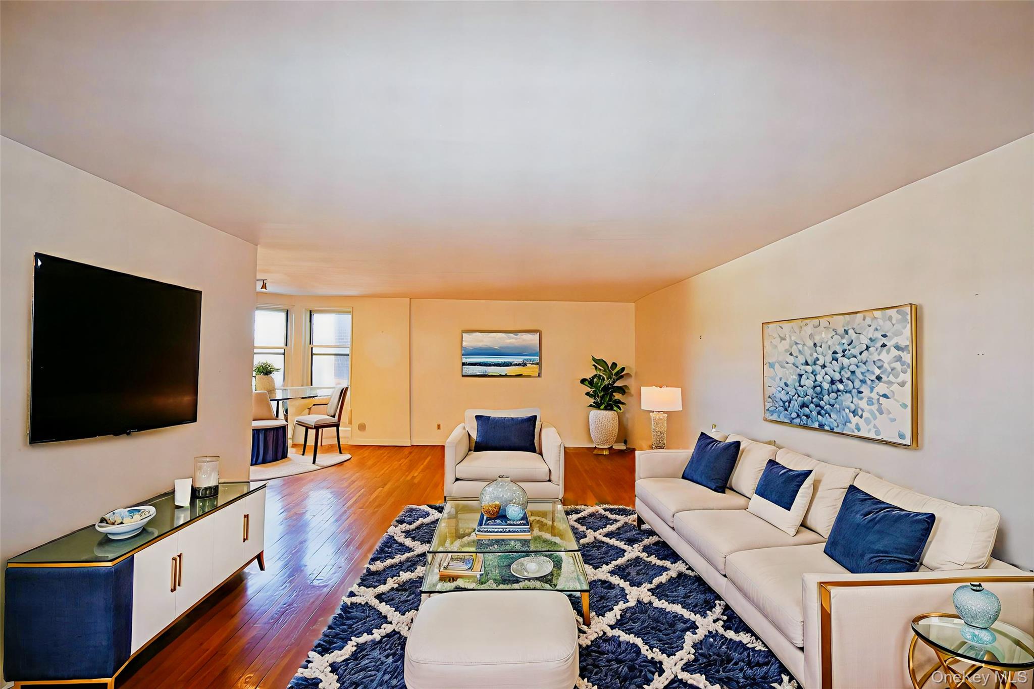 1296 Midland Avenue 5G