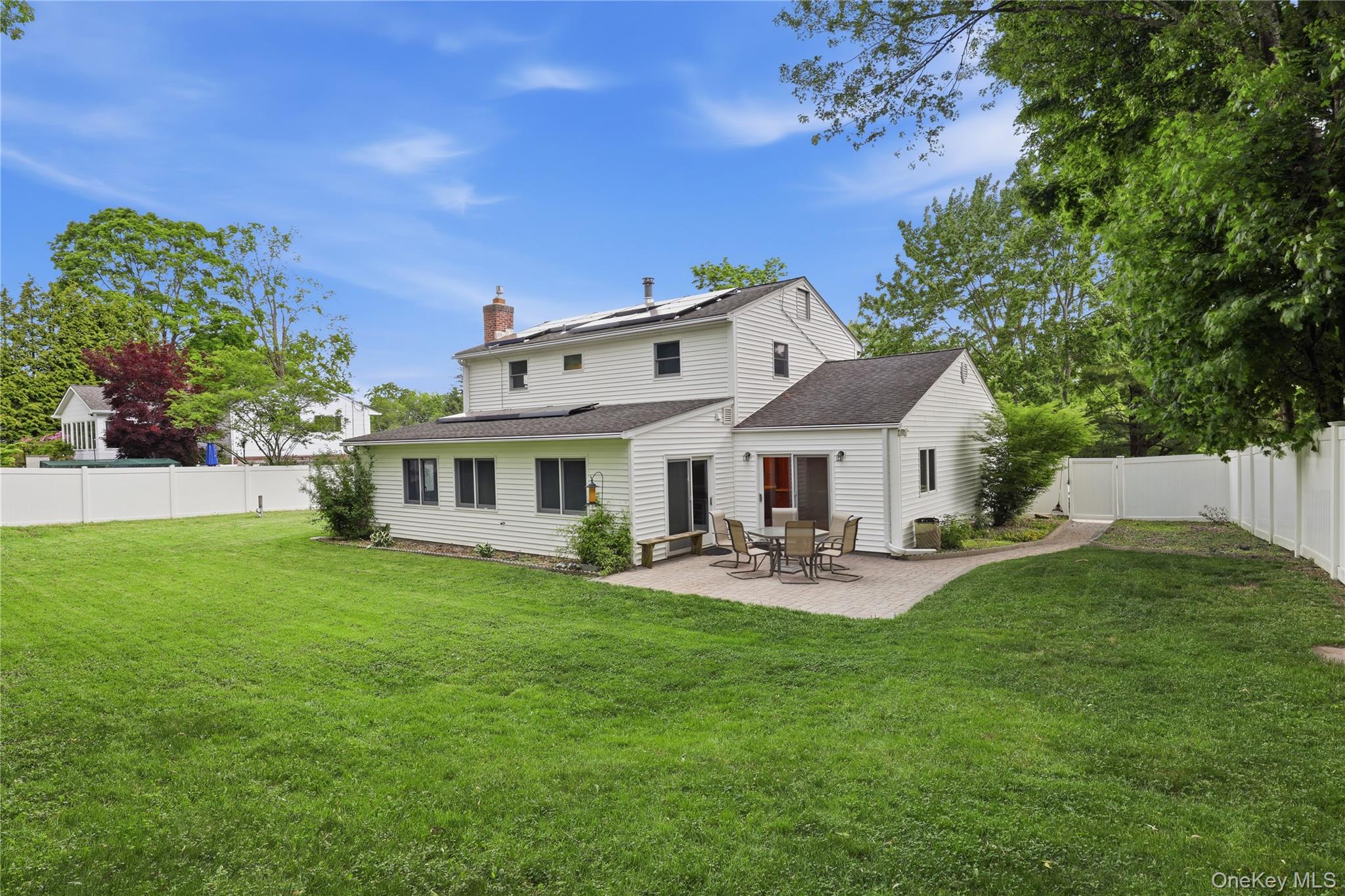 28 High Ridge Road