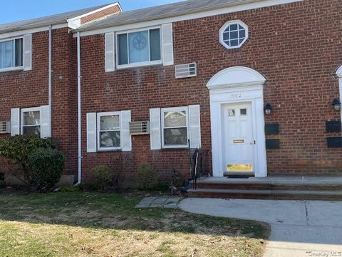 Homes For Sale - 71-41 260th Street #A-1<br/> Glen Oaks, NY 11004