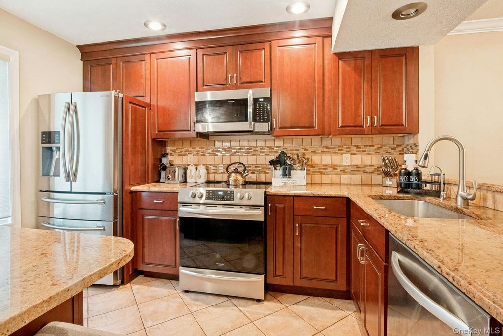Photo of 47 Maple Hill Drive #47, Mahopac, NY 10541 (MLS # 1001488)