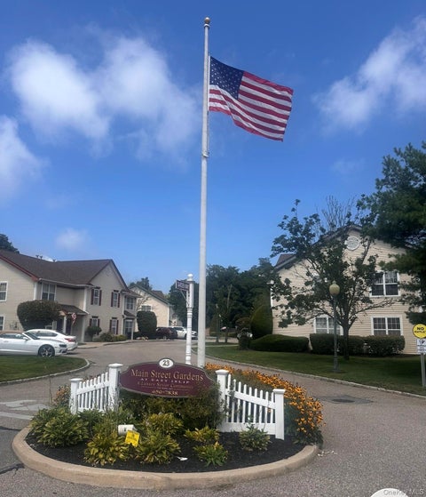 Apartment For Rent - 13 Garden Way<br/> East Islip, NY 11730