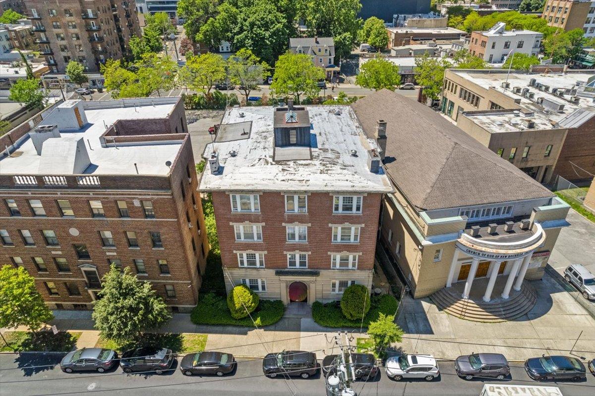 27 Locust Avenue #4N, New Rochelle, New York image 1