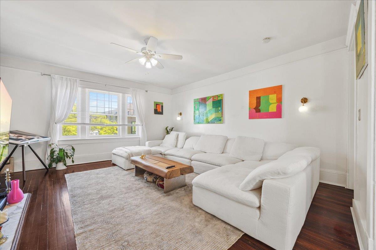 27 Locust Avenue #4N, New Rochelle, New York image 2