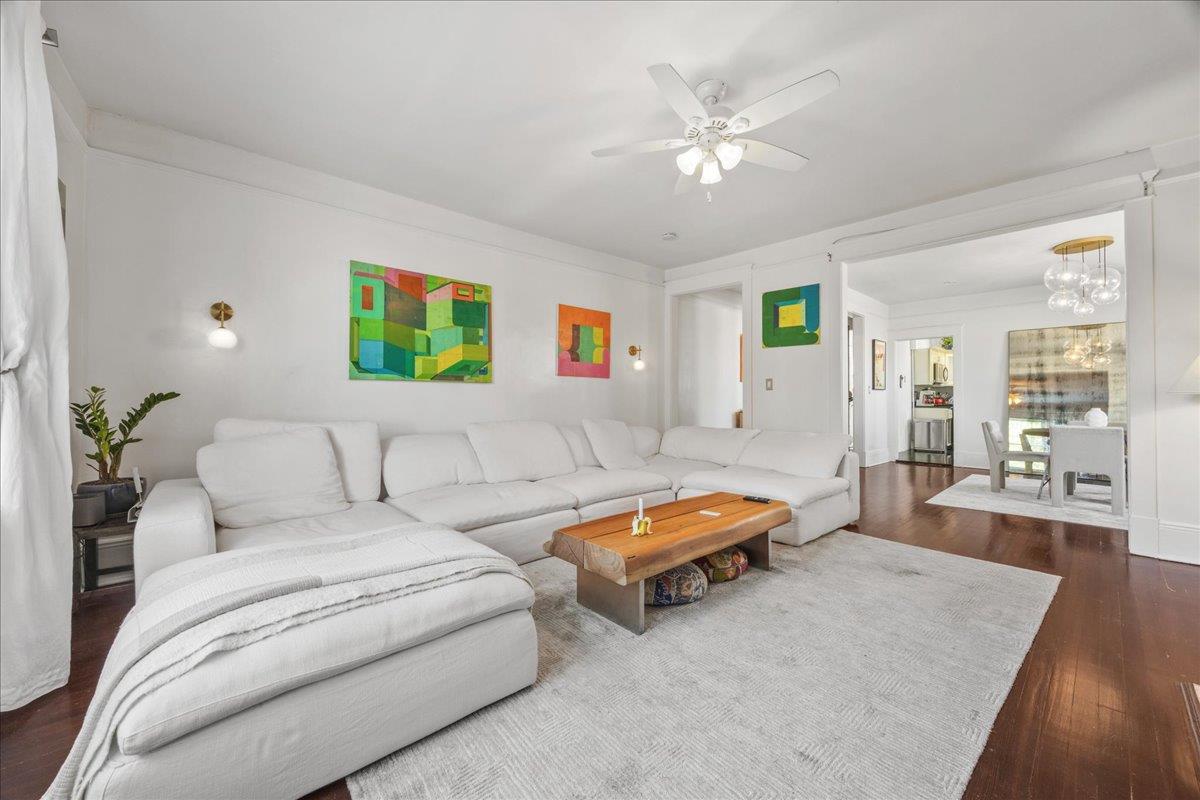 27 Locust Avenue #4N, New Rochelle, New York image 4