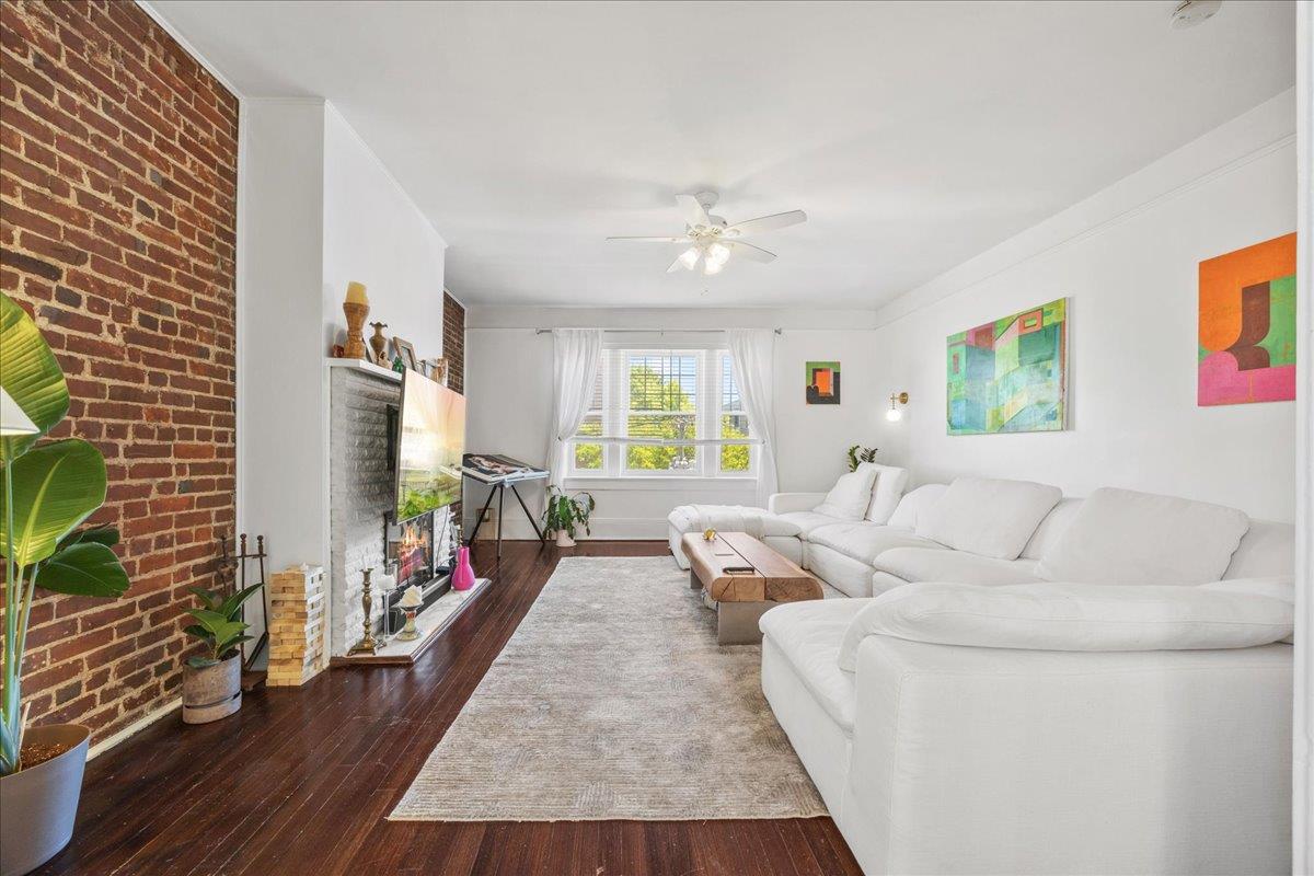 27 Locust Avenue #4N, New Rochelle, New York image 3
