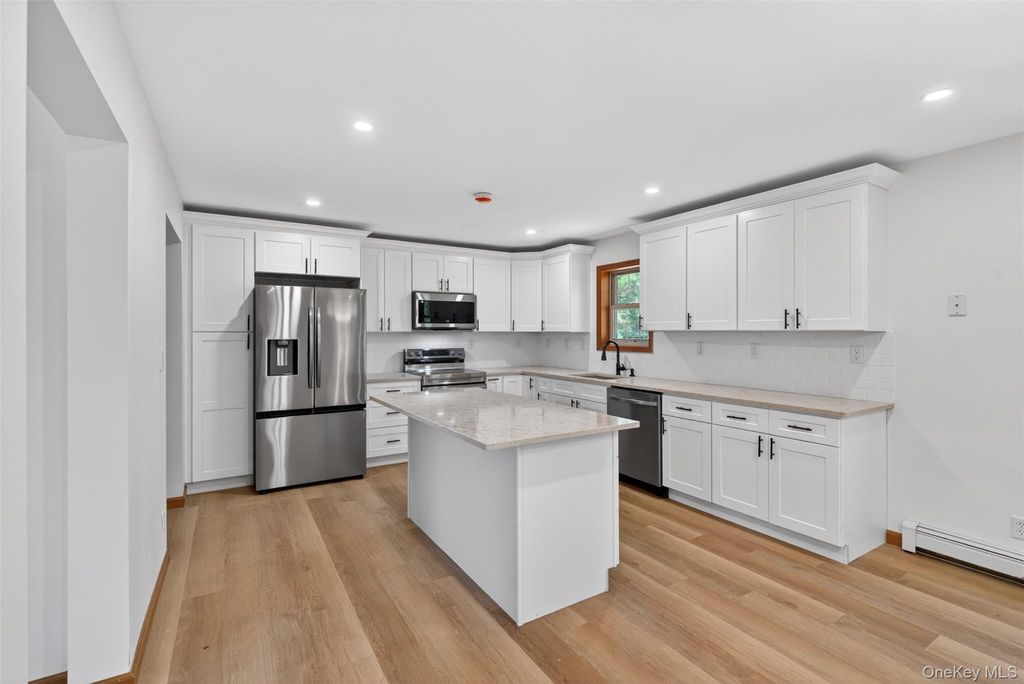 Photo of 768 Forestburgh Road, Glen Spey, NY 12737 (MLS # 982625)