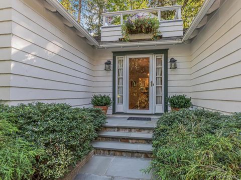 105 Douglas Road Chappaqua NY 10514