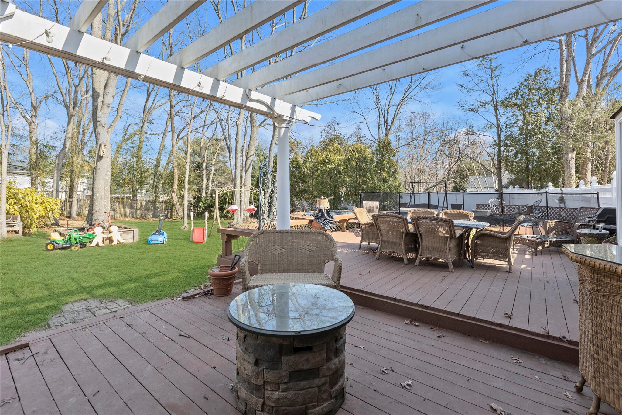 20 Perri Place, Dix Hills, New York image 20