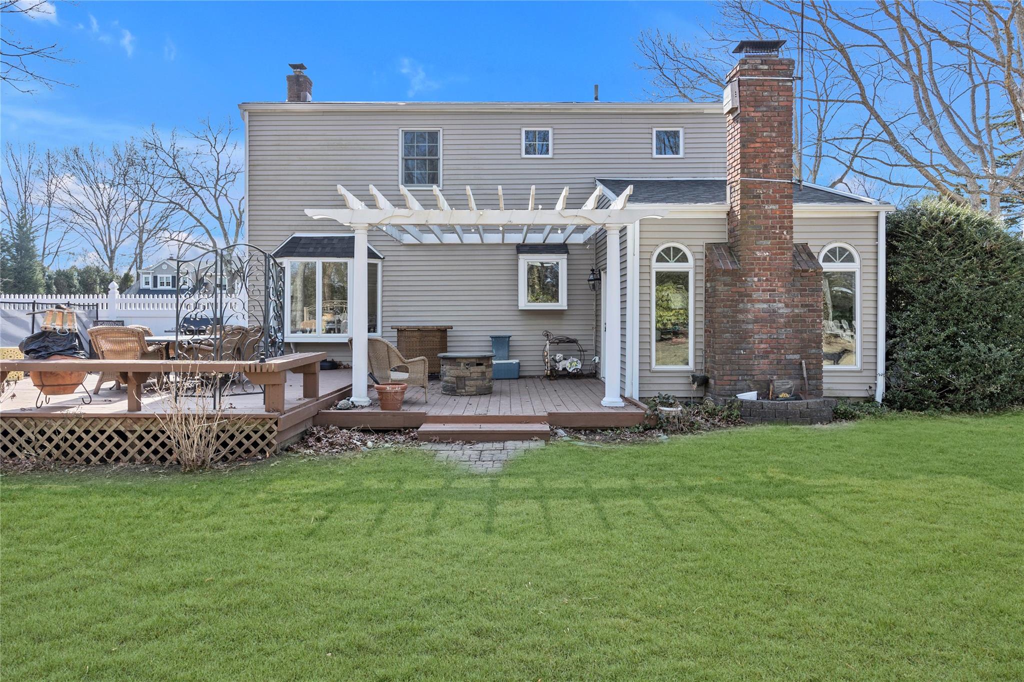20 Perri Place, Dix Hills, New York image 23