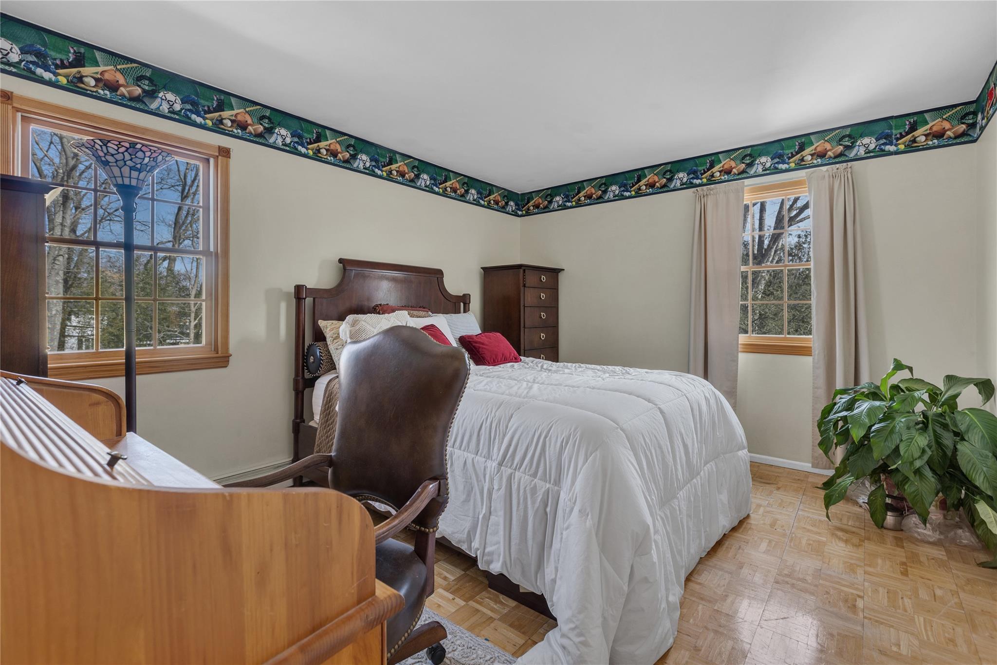 20 Perri Place, Dix Hills, New York image 17