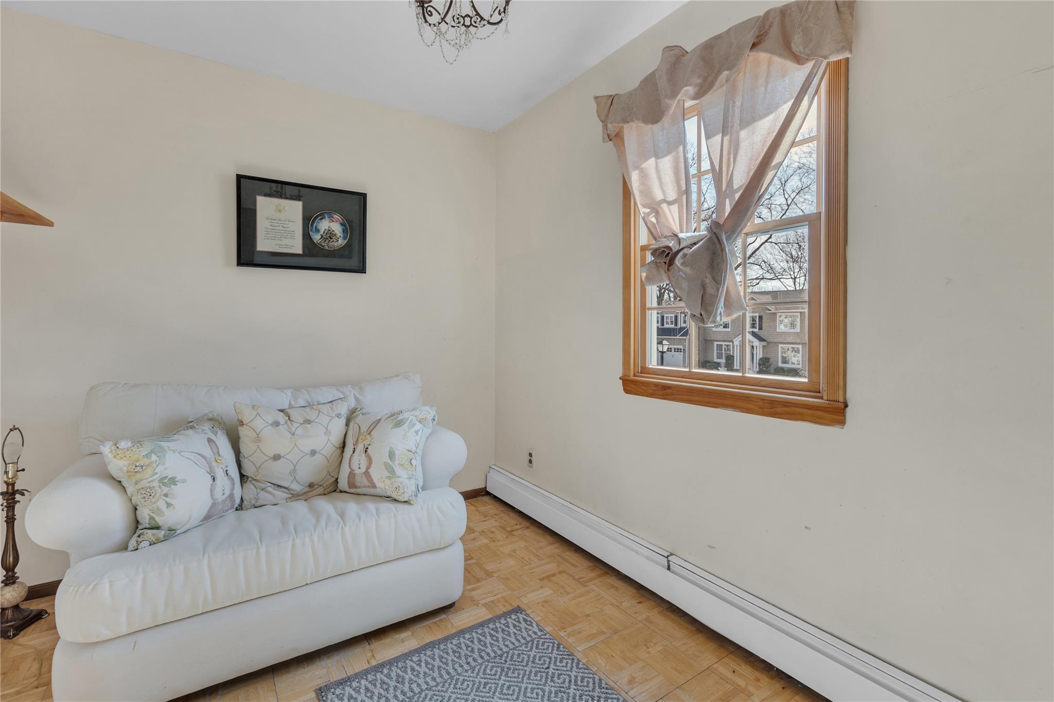 20 Perri Place, Dix Hills, New York image 15