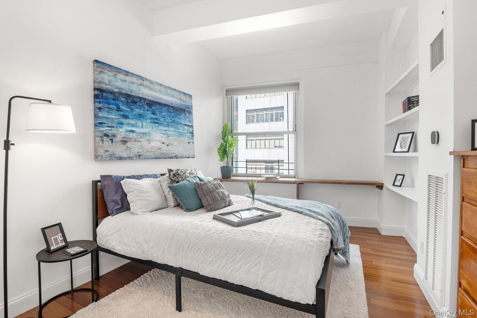 88 Greenwich Street 923
