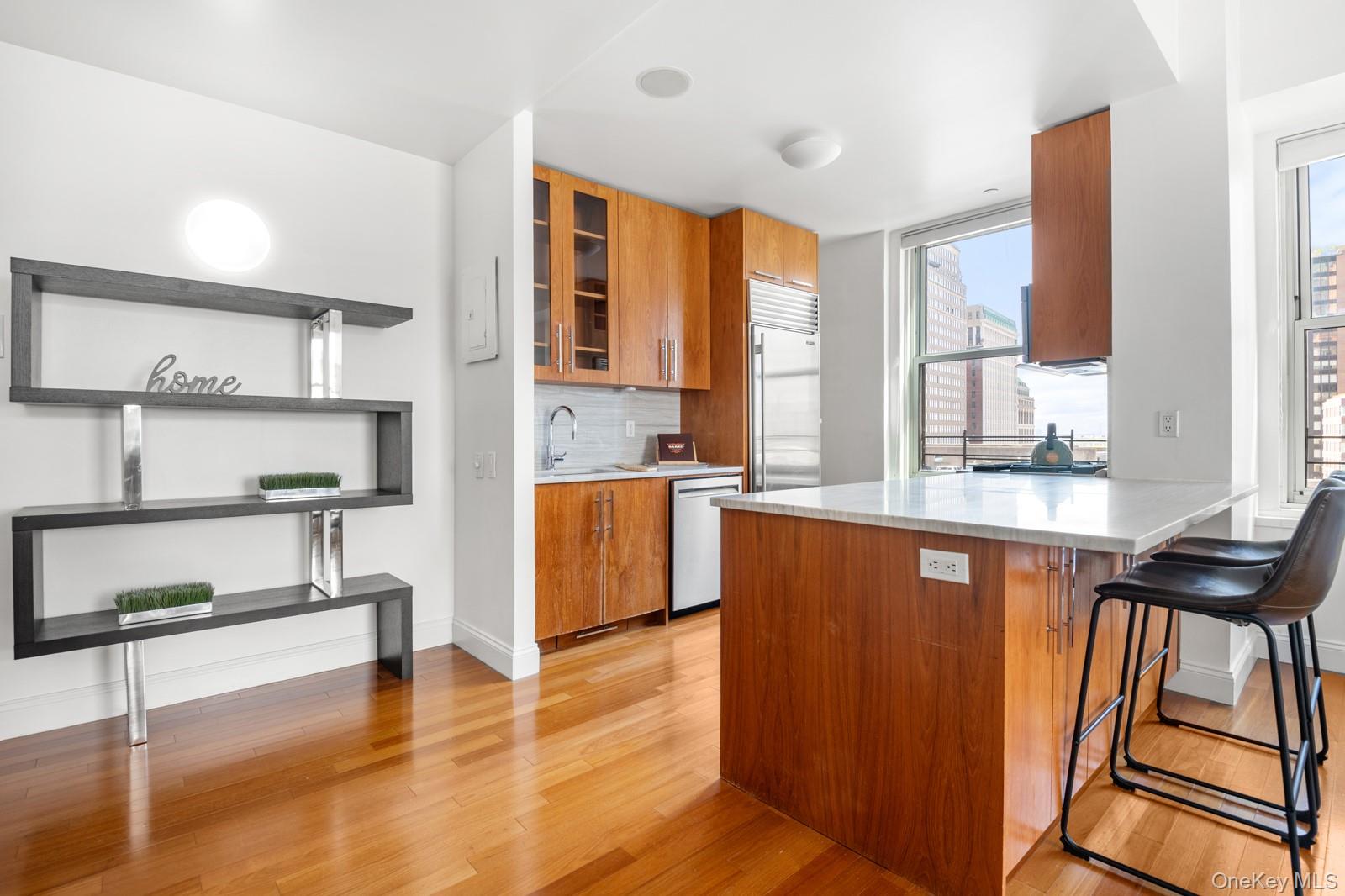 88 Greenwich Street 923