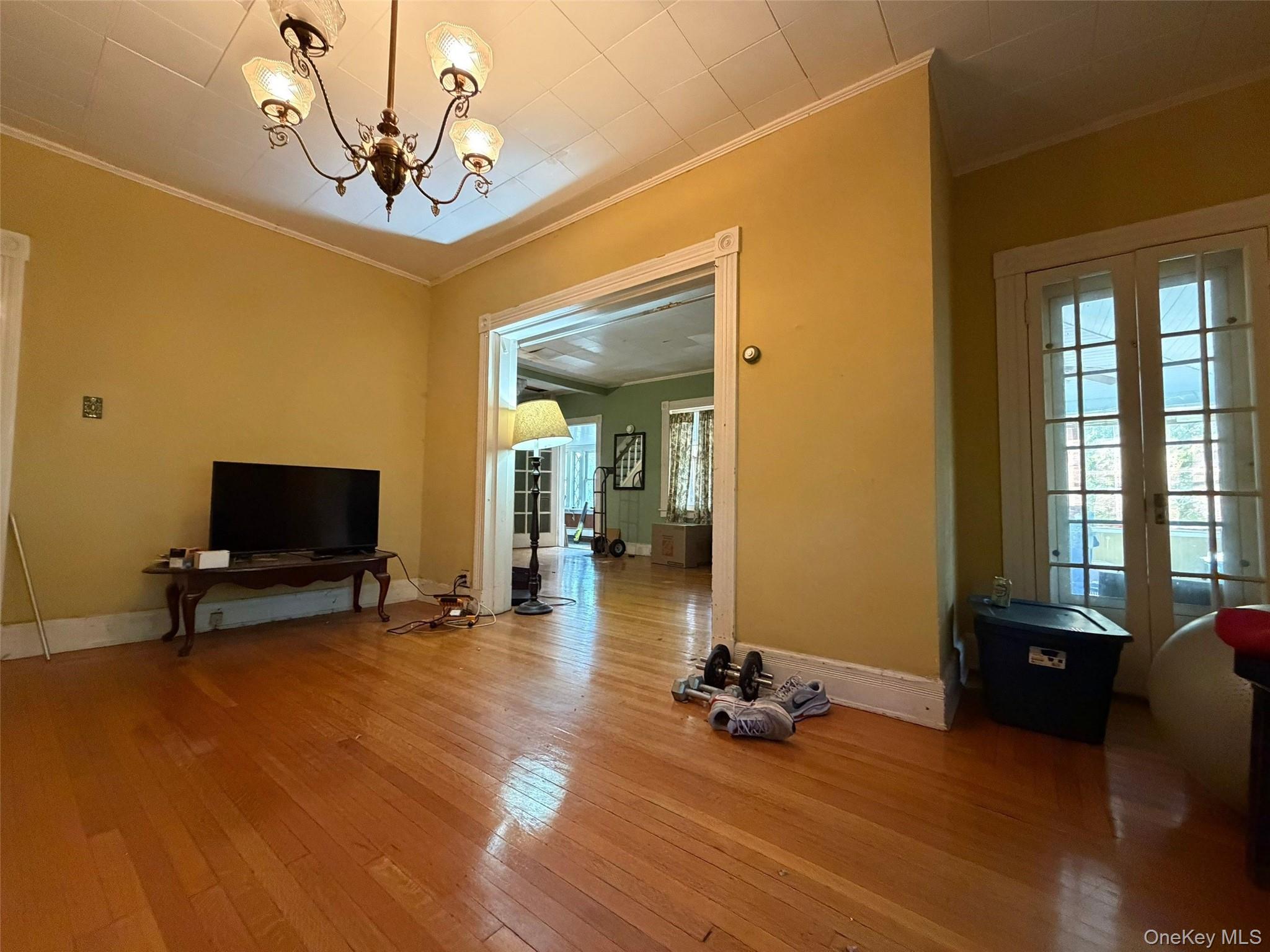 292 Laurel Road