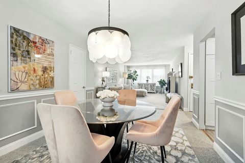 Featured picture for the property 876913