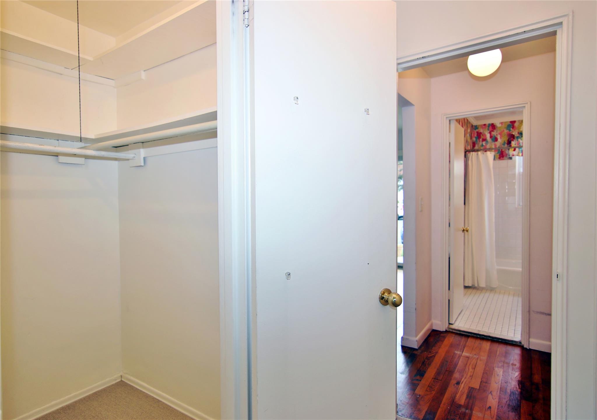 44 Avon Circle #B, Rye Brook, New York image 16