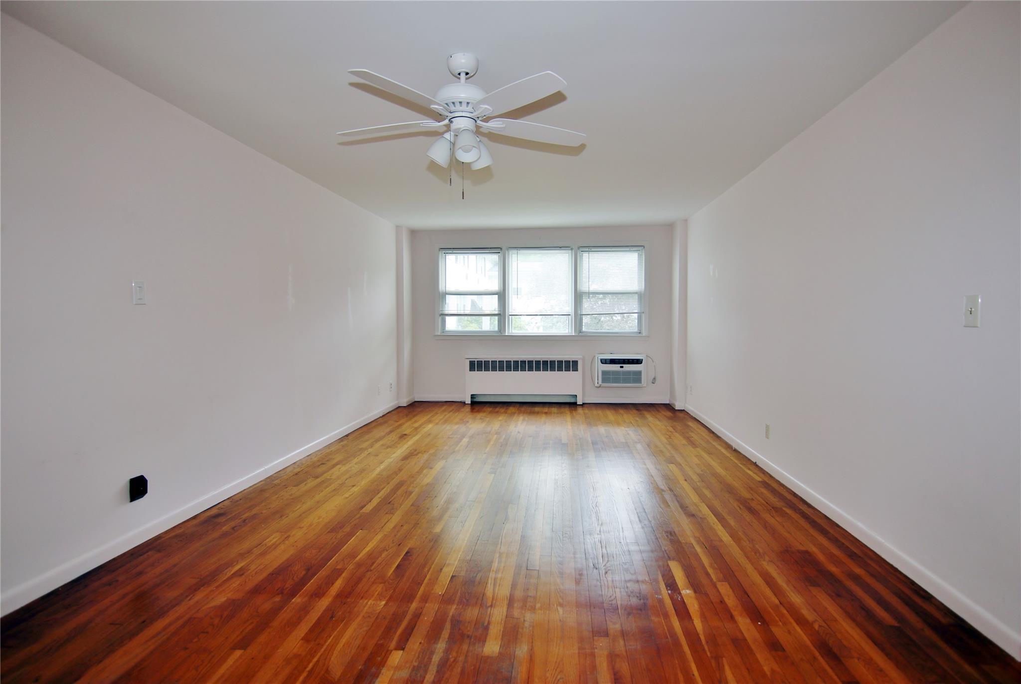 44 Avon Circle #B, Rye Brook, New York image 5