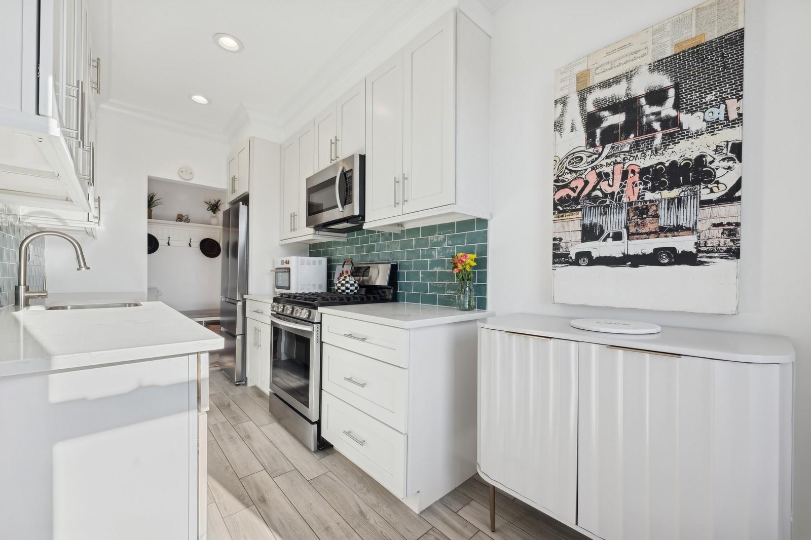 12 Hempstead Avenue #4F, Rockville Centre, New York image 13