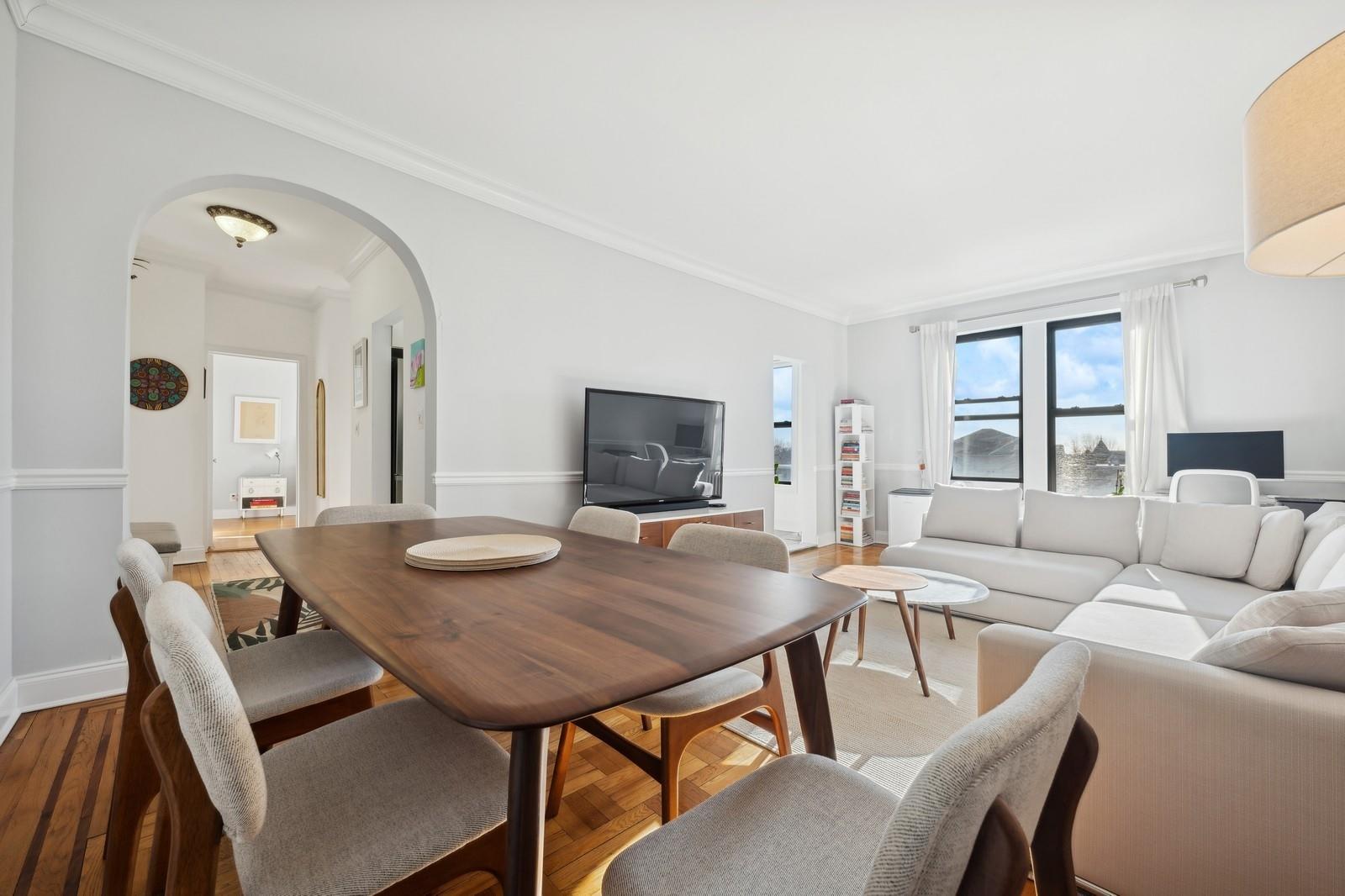 12 Hempstead Avenue #4F, Rockville Centre, New York image 8